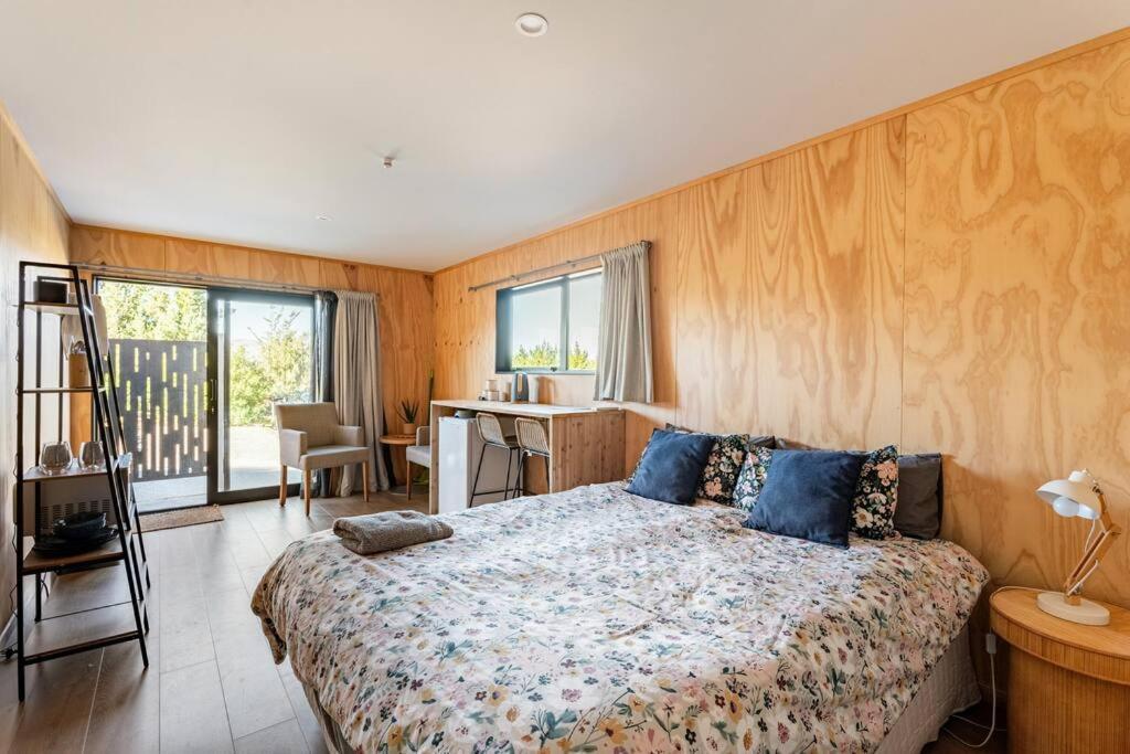 Apartamento Cosy Studio With Mountain Views Wanaka Exterior foto